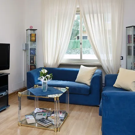 Dei Due Porti מלון דירות סנרמו